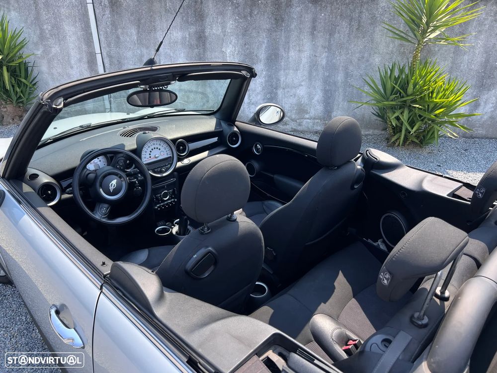 MINI Cabrio Cooper - 6