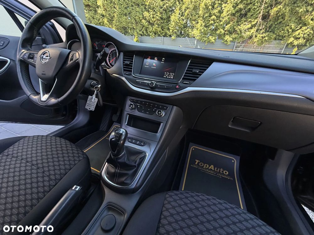 Opel Astra 1.6 CDTI Elite S&S - 17