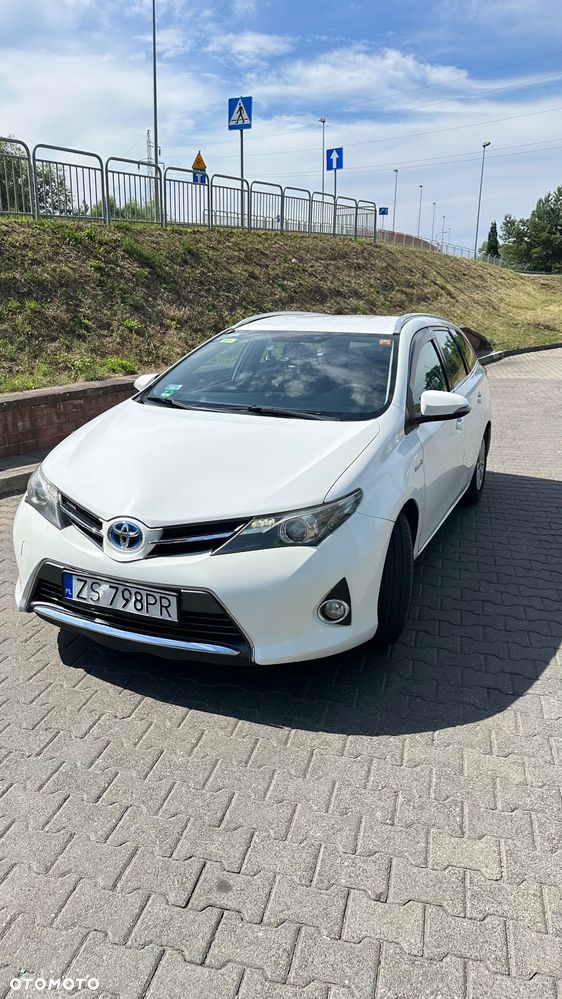 Toyota Auris - 2