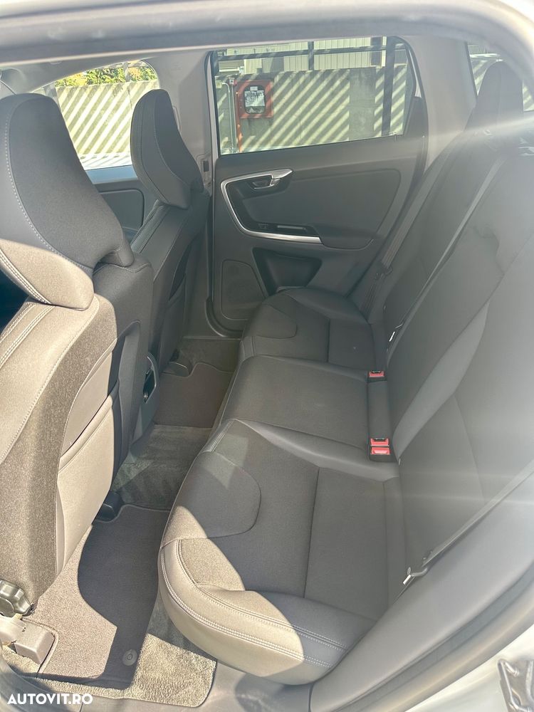 Volvo XC 60 D4 VEA Start-Stop Momentum - 14
