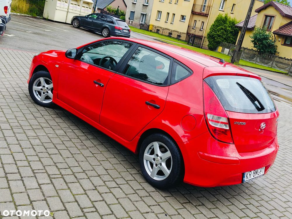Hyundai i30 1.4 Blue Comfort - 6