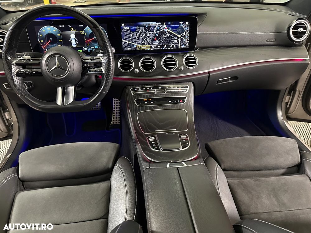 Mercedes-Benz E - 10