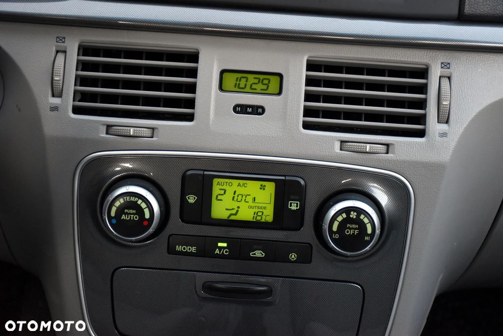 Hyundai Sonata - 25