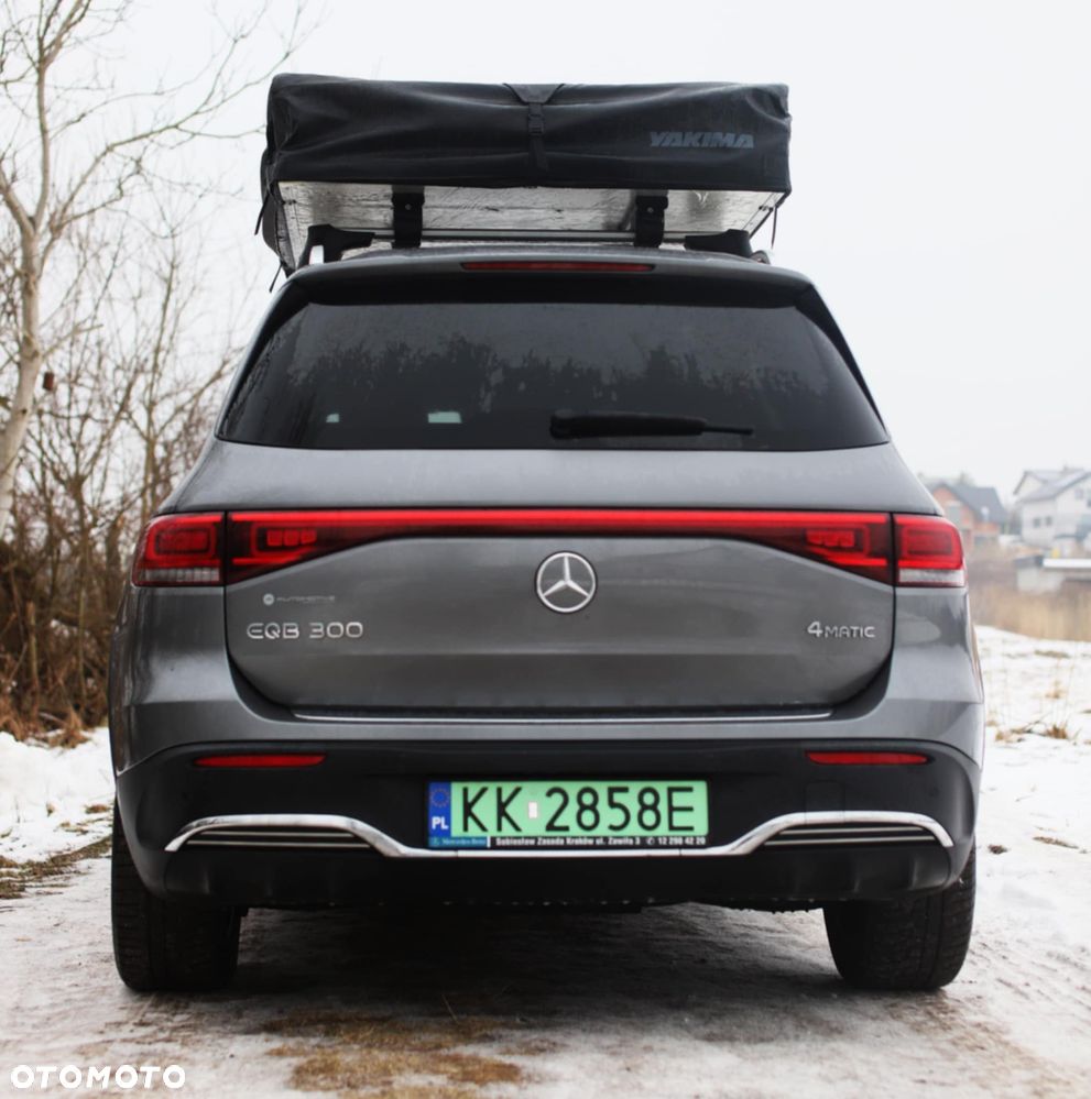 Mercedes-Benz EQB 2023