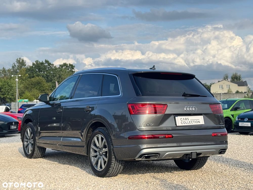Audi Q7 - 7