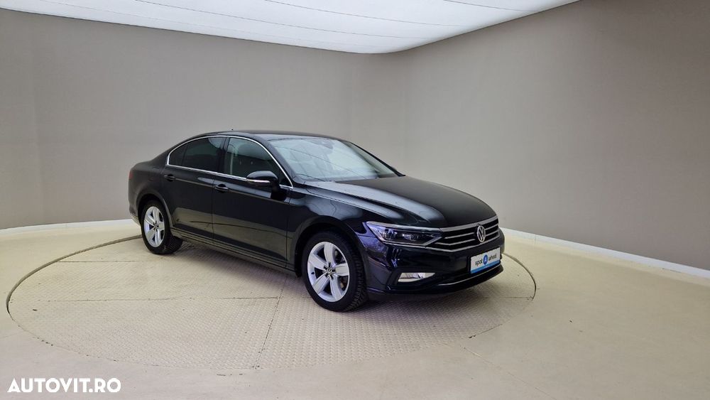 Volkswagen Passat 2.0 TDI DSG Comfortline - 5