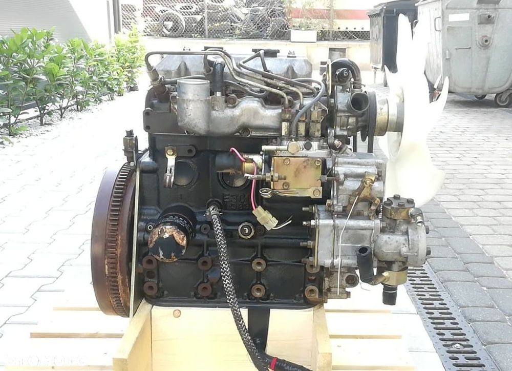 SILNIK ISEKI E3CC E3CD 1,363L 19,12 kW 12500 zł netto - 7