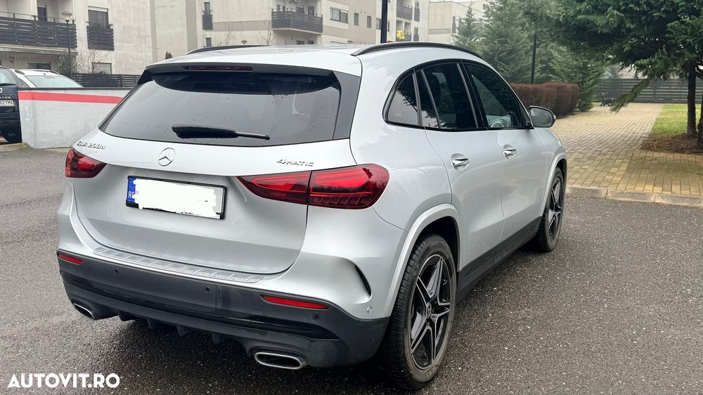 Mercedes-Benz GLA 200 d 4MATIC Aut. - 6