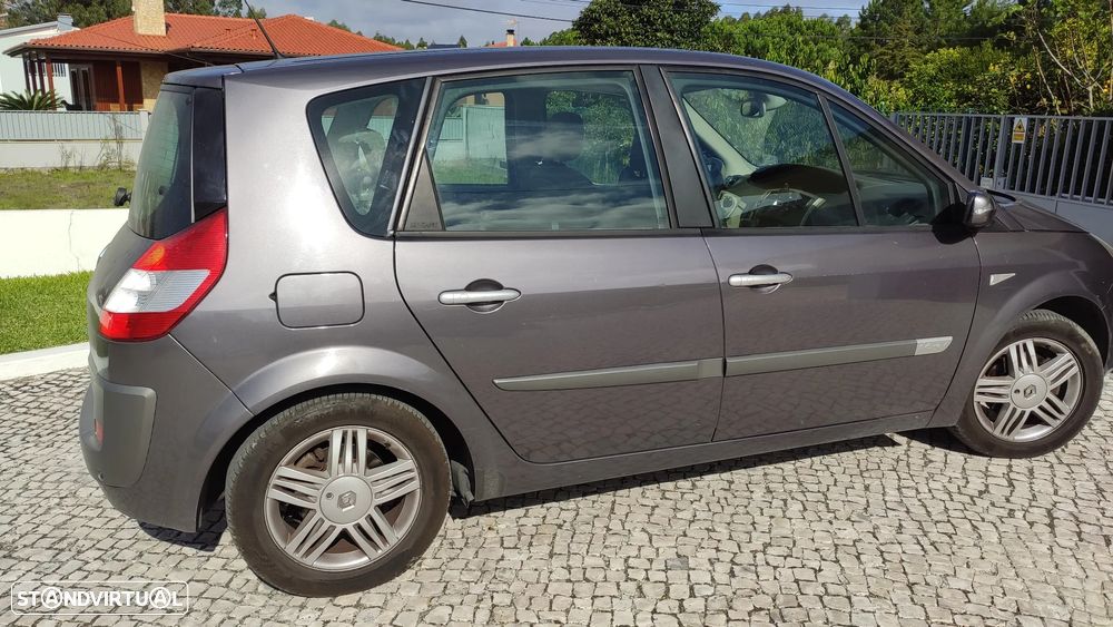 Renault Scénic 1.6 Privilège Luxe Auto. - 1