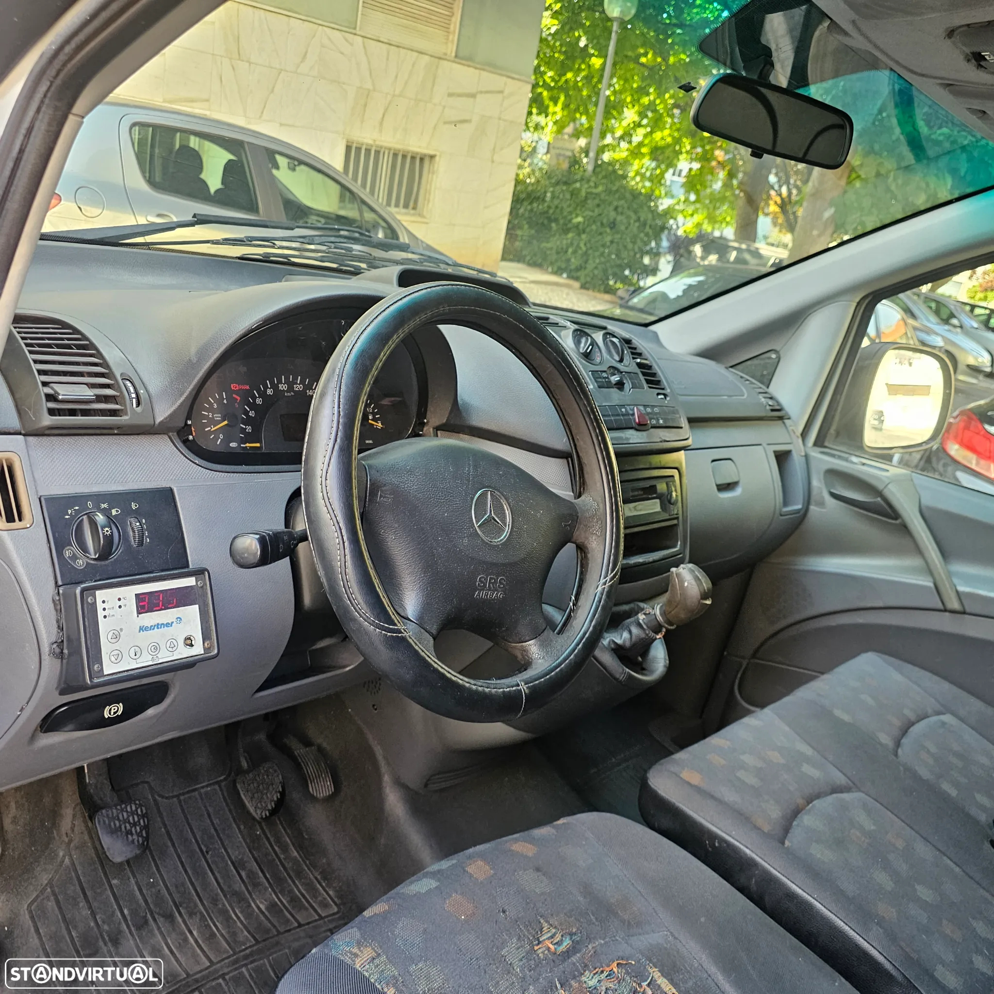 Mercedes-Benz 111CDI FRIGORÍFICA - 27