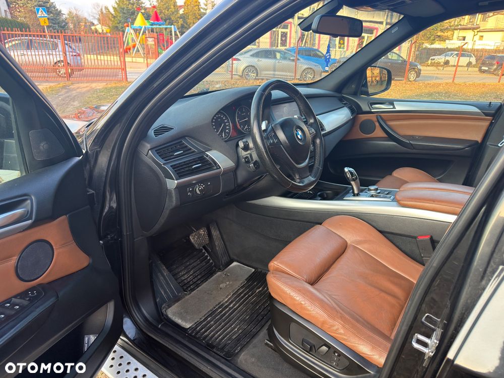 BMW X5 3.0sd xDrive - 9