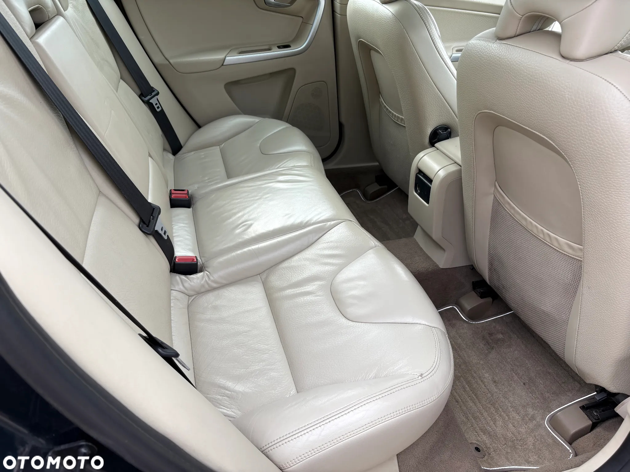 Volvo XC 60 - 26