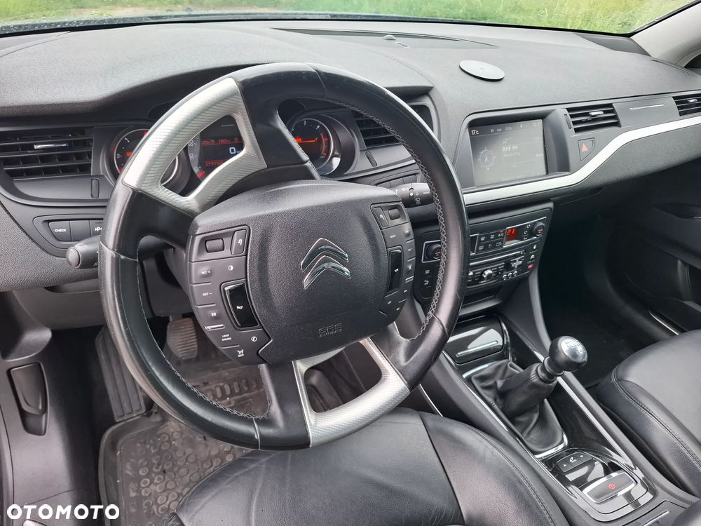Citroën C5 HDi 140 FAP CrossTourer - 12