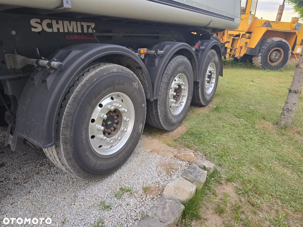 Mercedes-Benz ACTROS - 33
