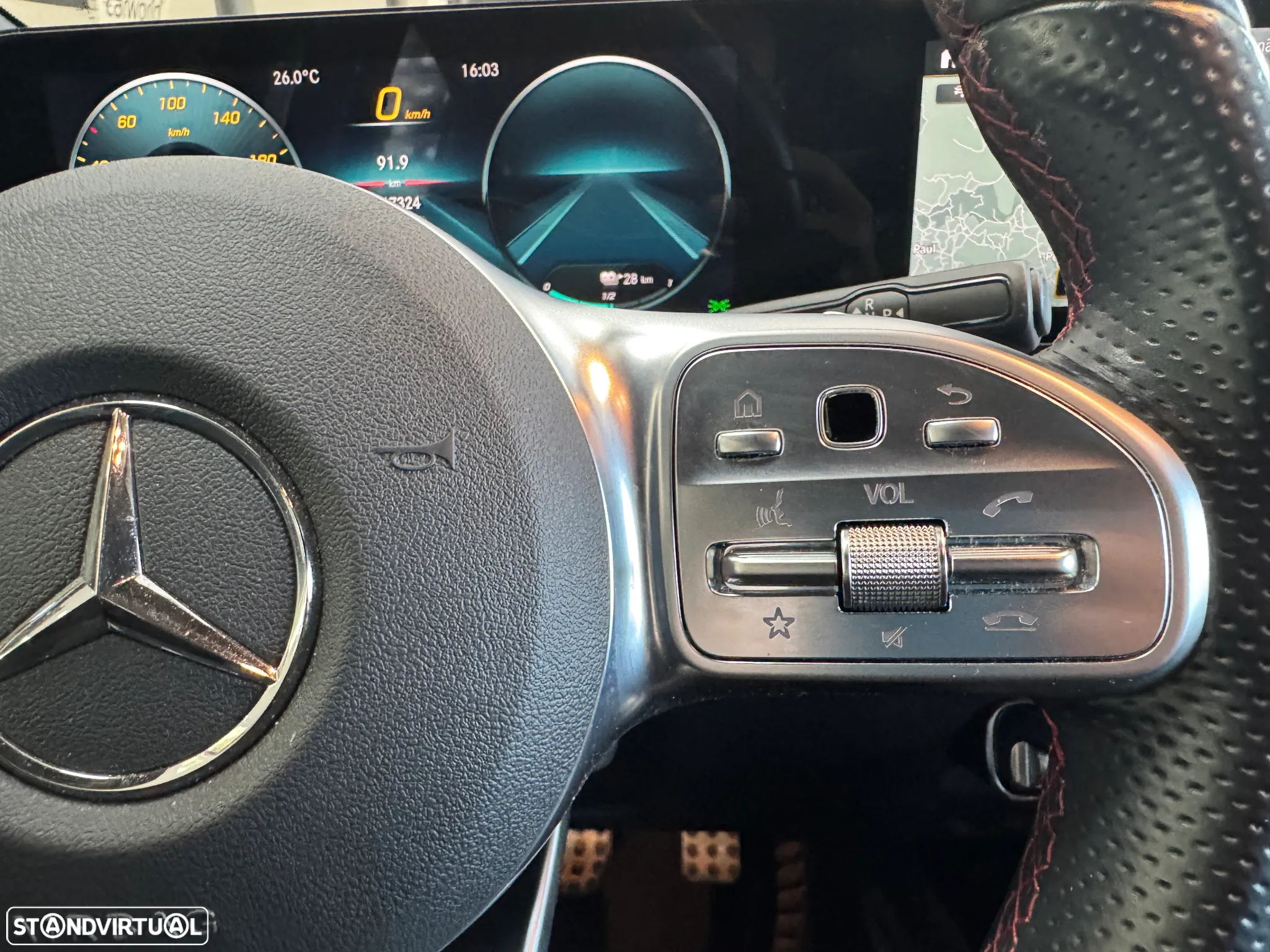 Mercedes-Benz GLA 250 e AMG Line - 11