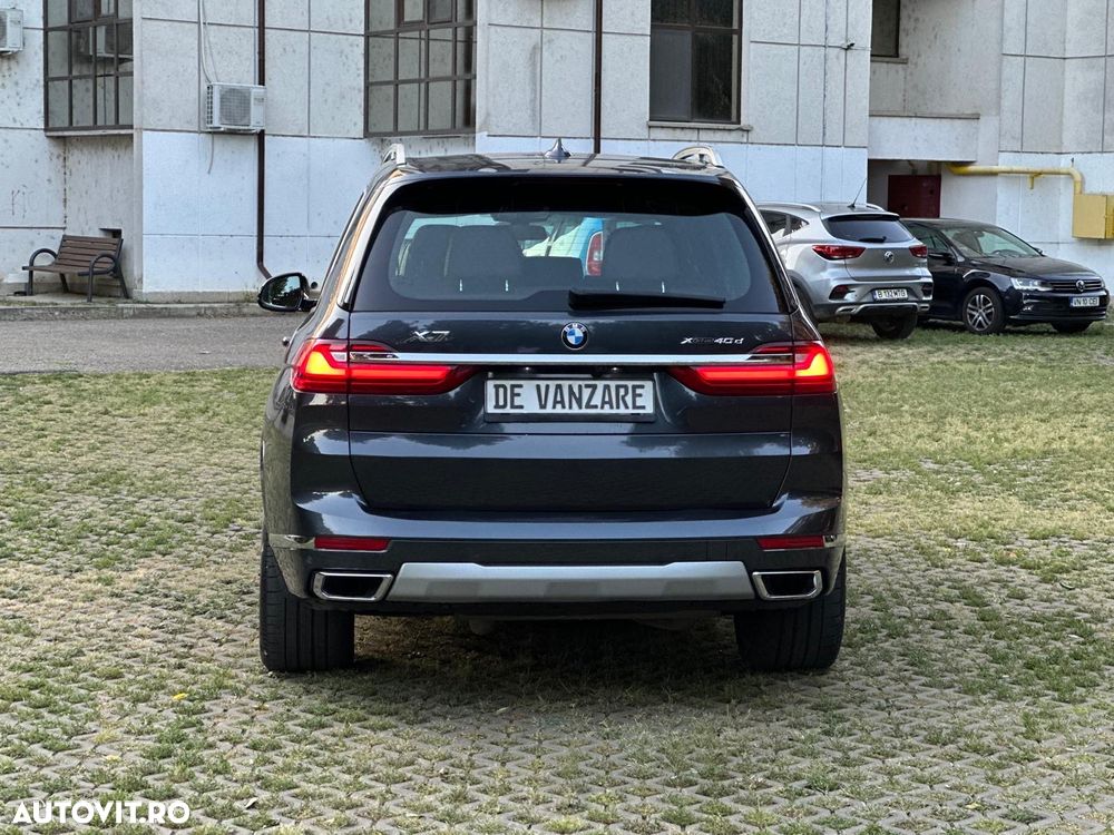 BMW X7 xDrive40d MHEV - 11