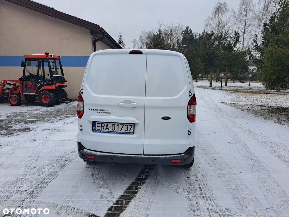 Ford Transit Courier - 5