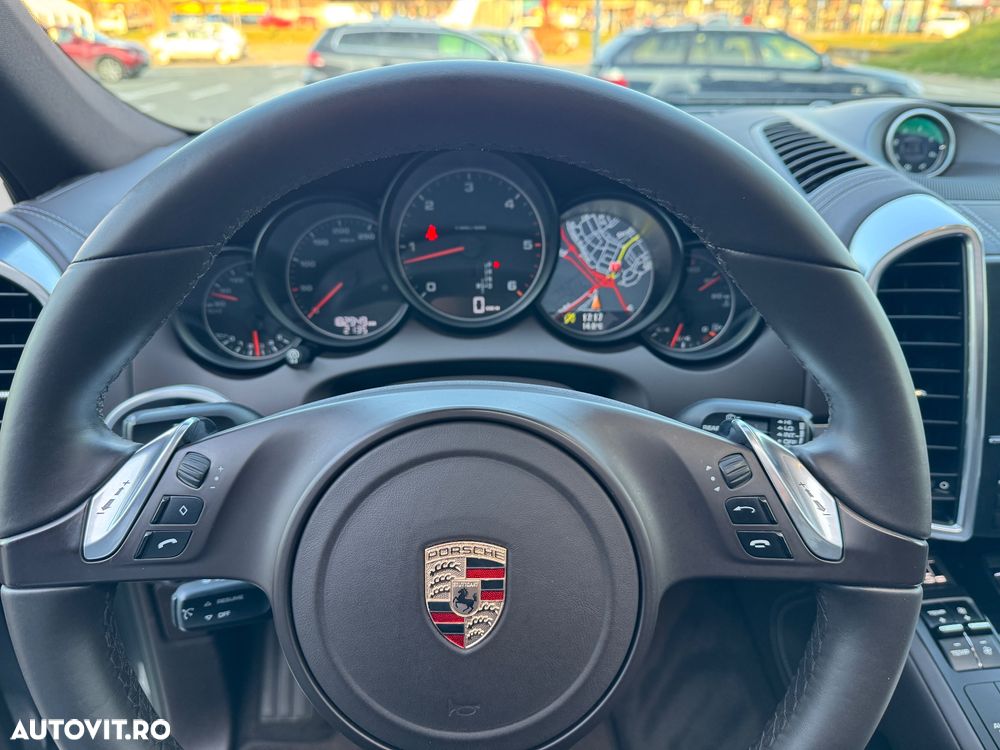 Porsche Cayenne Tiptronic S - 21