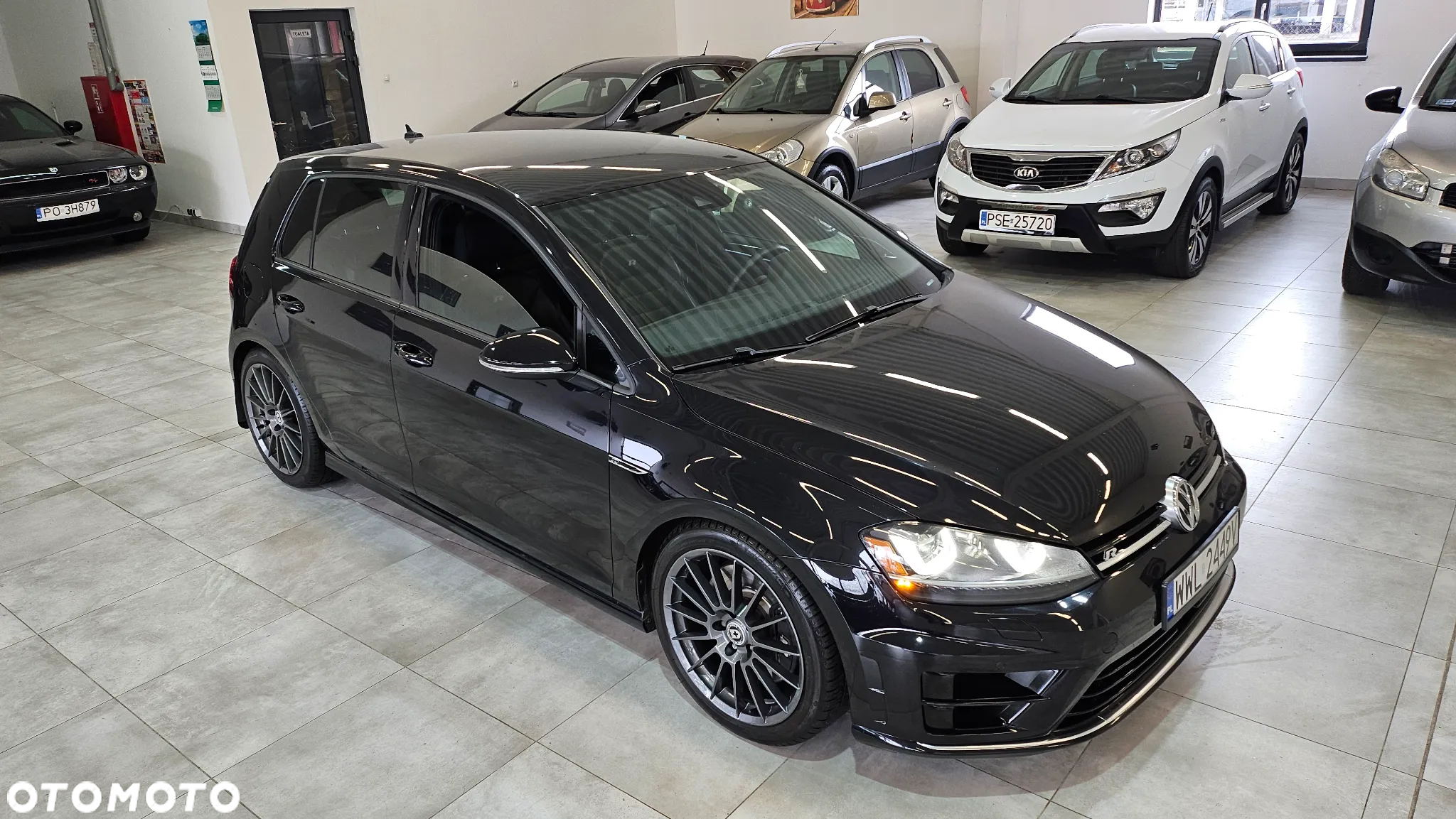 Volkswagen Golf R 4Motion BlueMotion Technology - 6