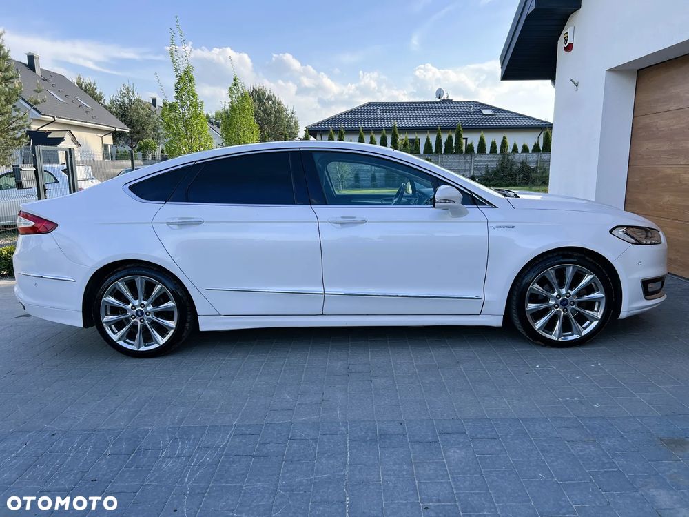 Ford Mondeo - 40