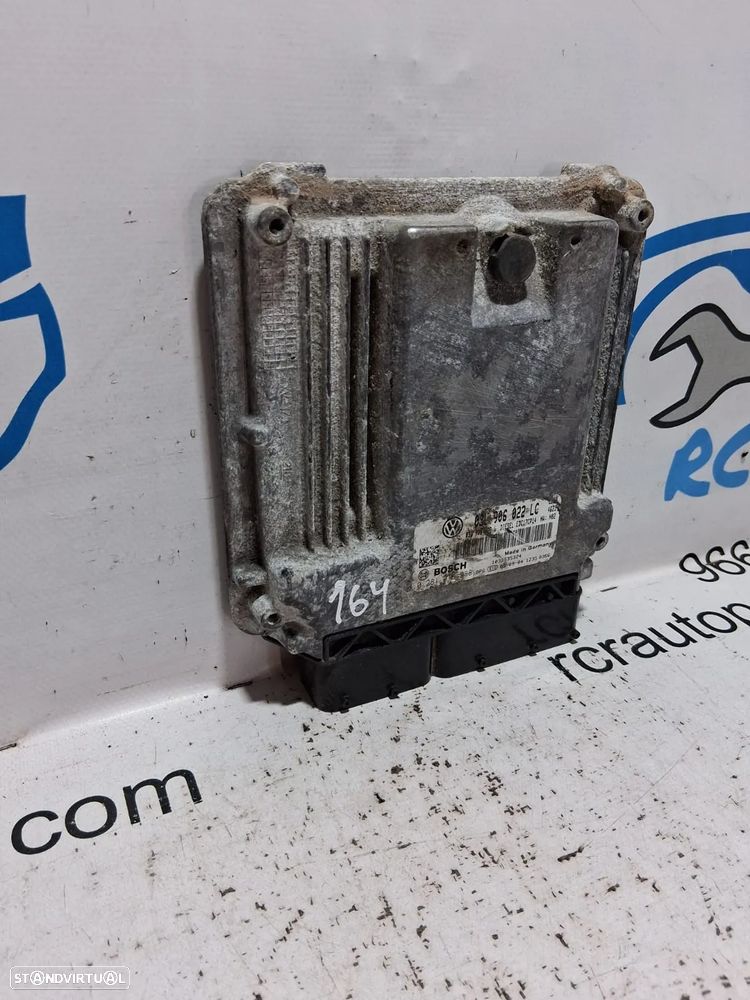 .Centralina Motor Bosch VAG VW Volkswagen Scirocco 2.0 TDi CBB 03L 906 022 LC / 0 281 015 988 / EDC17CP14 - 4