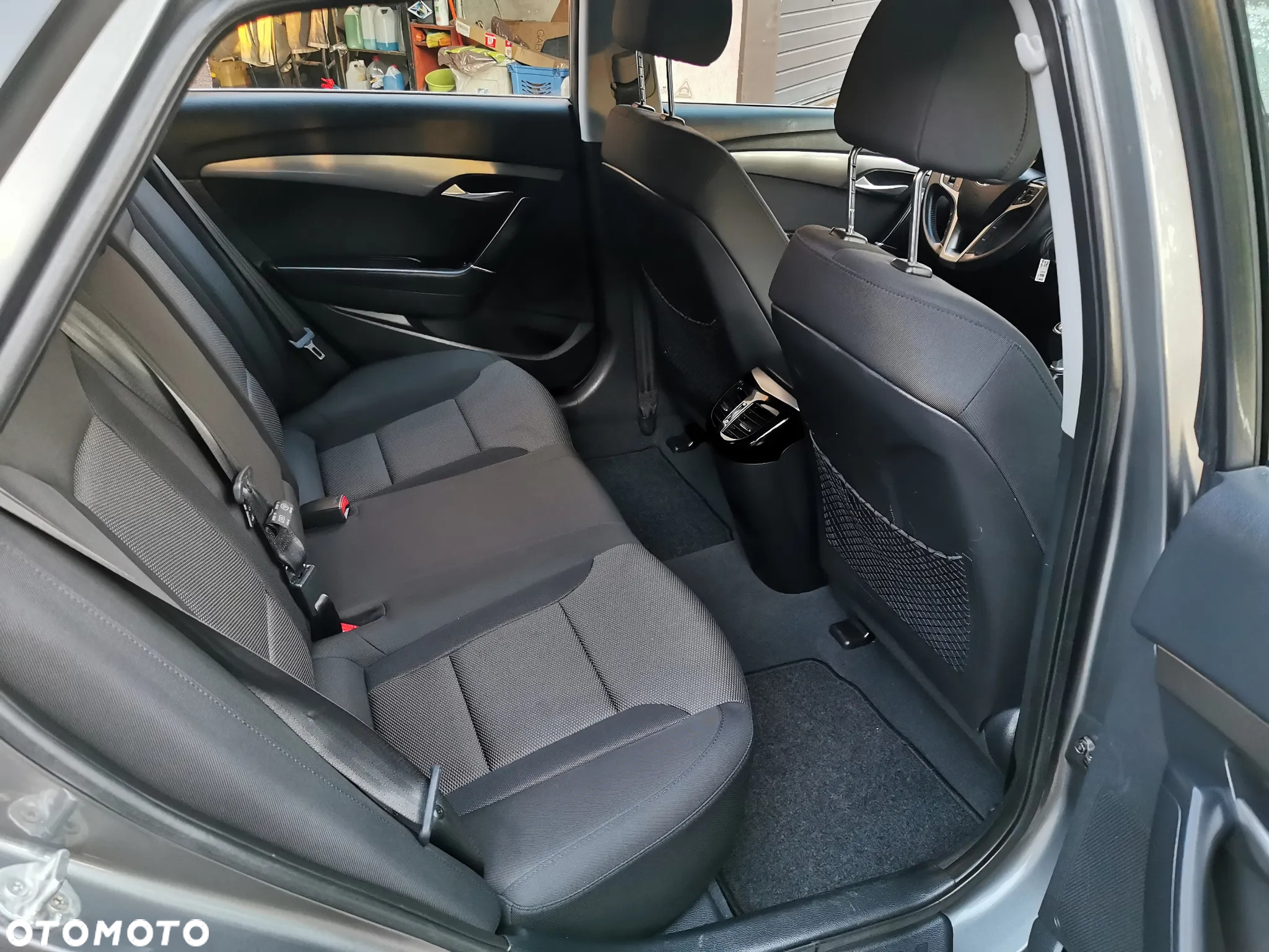 Hyundai i40 Kombi blue 1.6 Family - 8