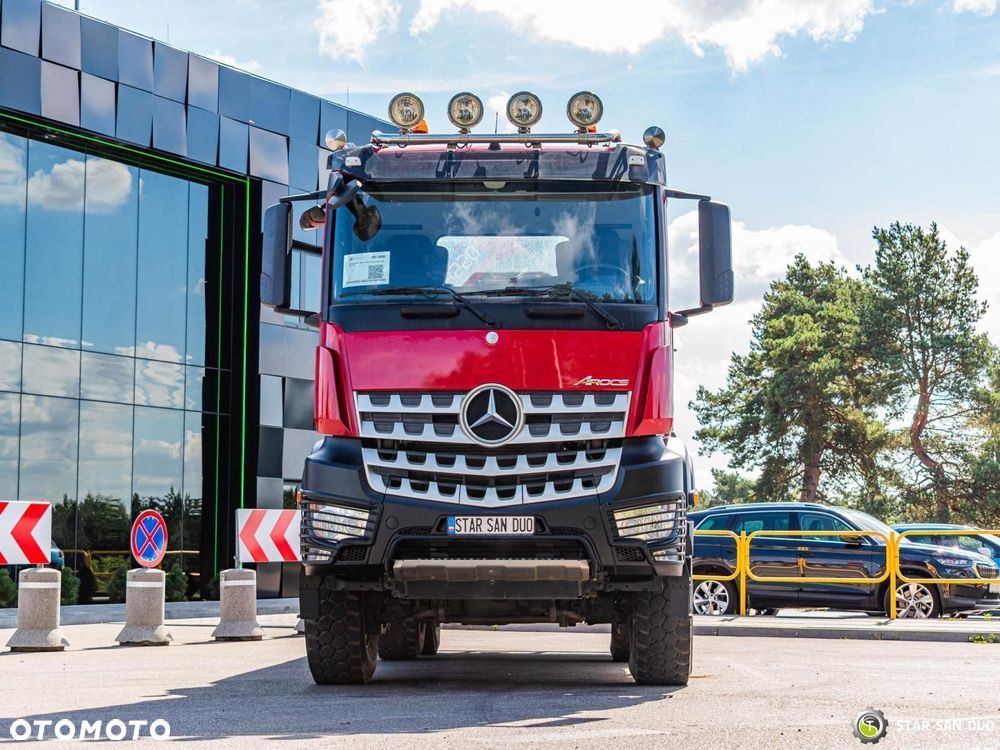 Mercedes-Benz AROCS 3345 6x6 HMF 3220 K hds Żuraw wywrotka - 9