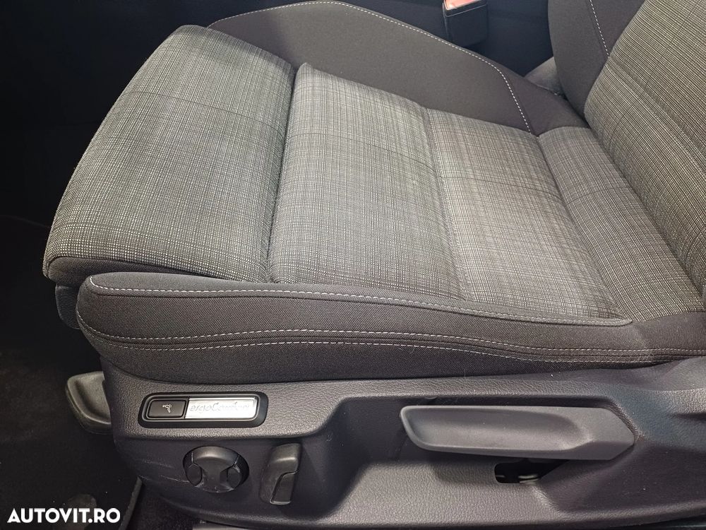 Volkswagen Passat Variant 2.0 TDI DSG Comfortline - 10