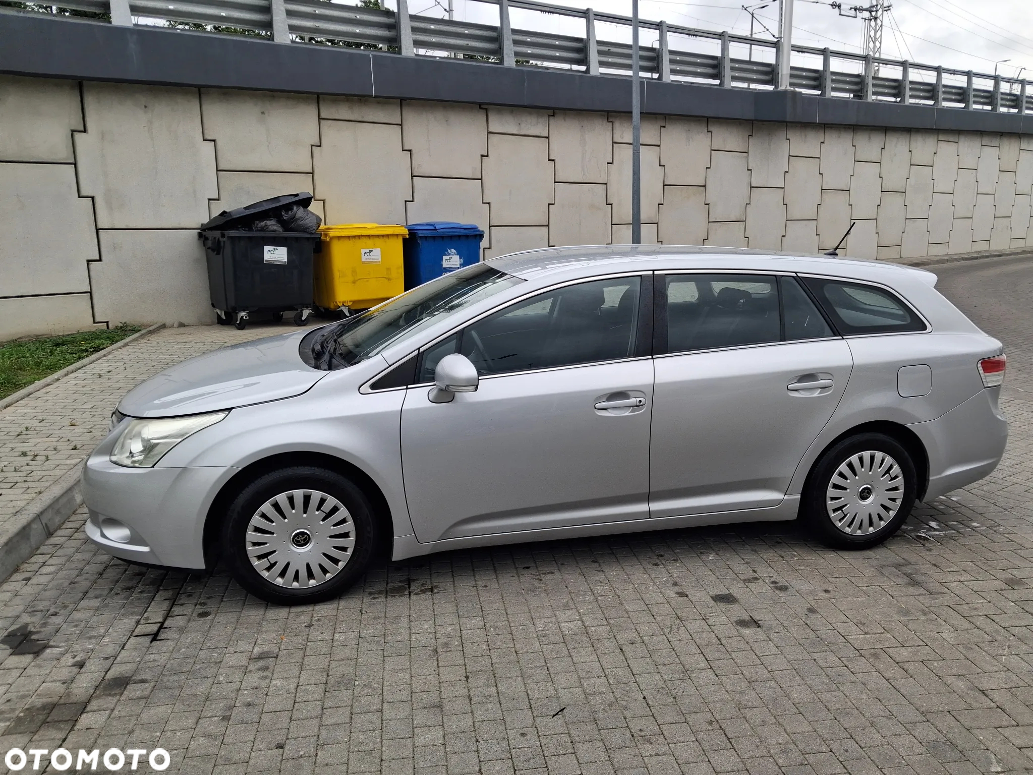 Toyota Avensis 1.8 Luna - 3
