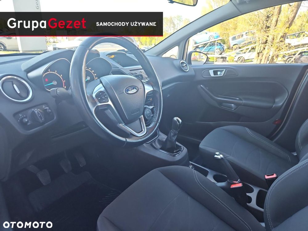 Ford Fiesta - 9