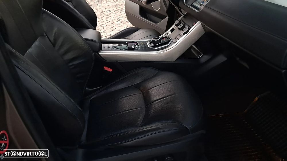 Land Rover Range Rover Evoque 2.0 D150 AWD R-Dynamic HSE Auto - 25