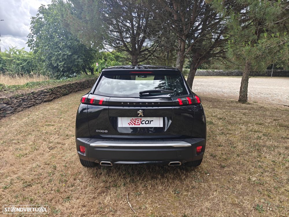Peugeot 2008 1.2 PureTech Active Pack - 12