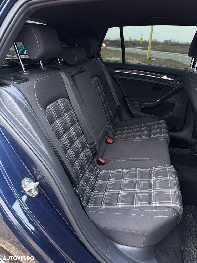 Volkswagen Golf GTD BlueMotion Technology - 21