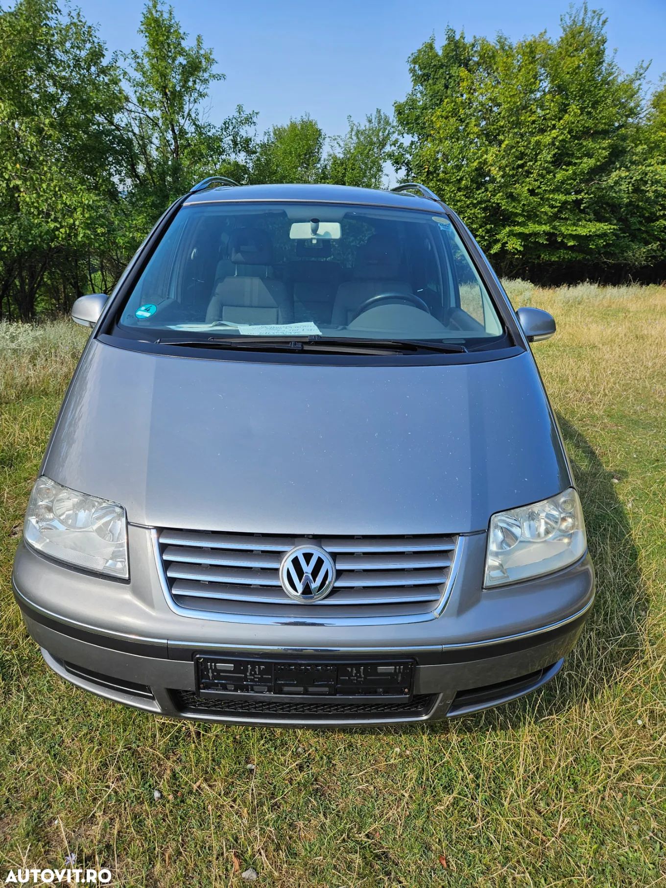 Volkswagen Sharan 1.9 TDI Goal - 1