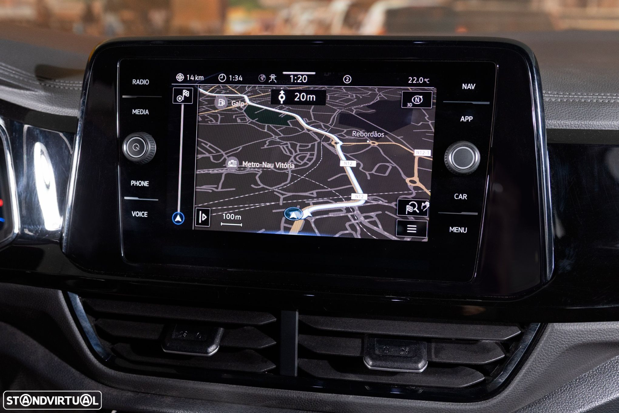 VW T-Roc 1.5 TSI R-Line DSG - 17