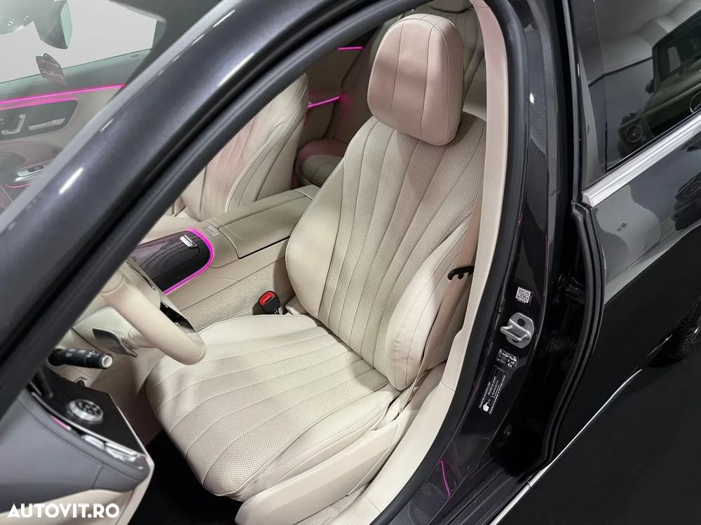 Mercedes-Benz E 400e 4Matic 9G-TRONIC - 11