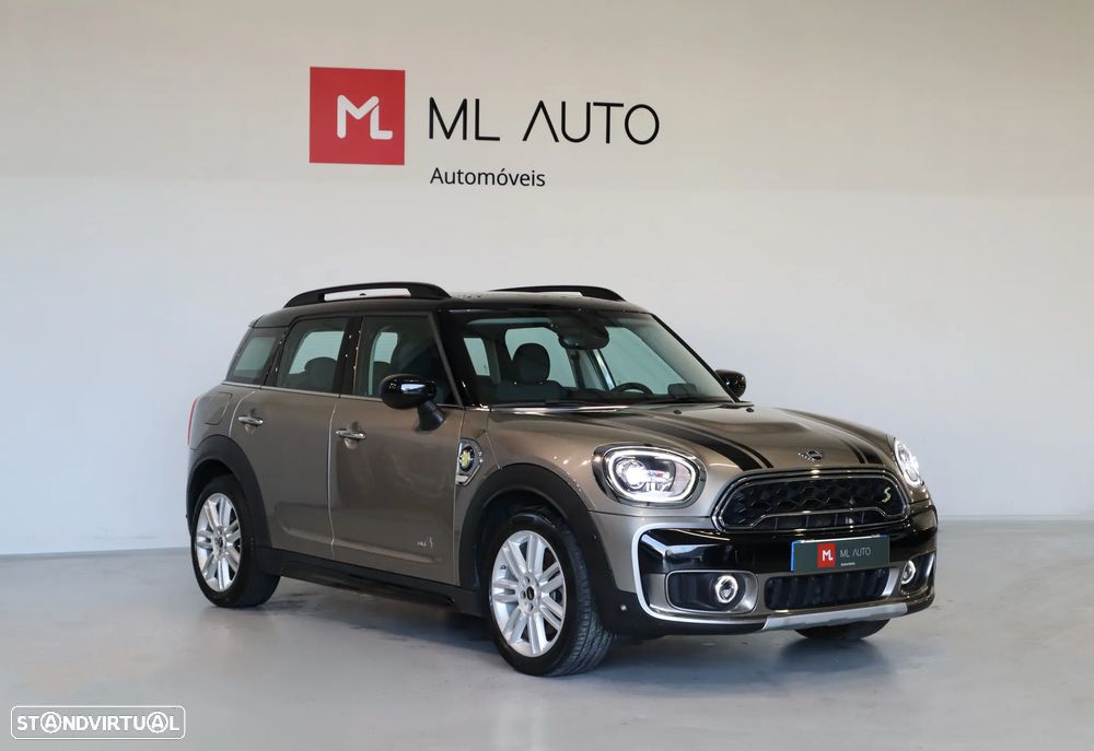 MINI Countryman Cooper SE ALL4 Auto - 2