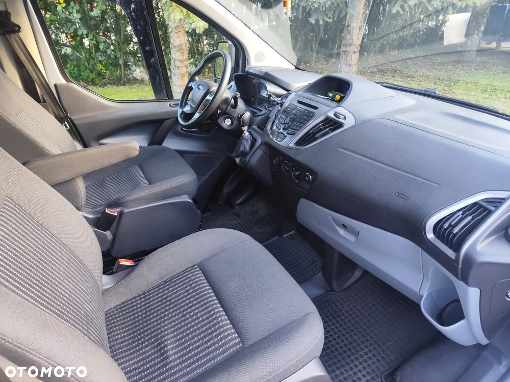 Ford Transit Custom - 10