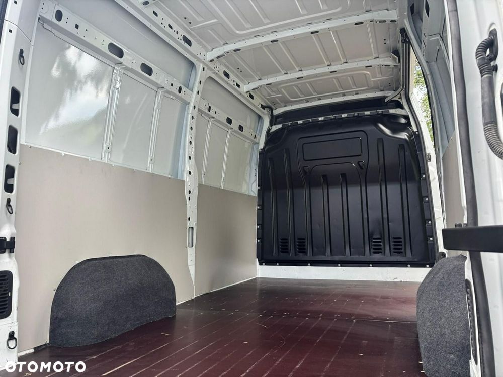 Opel Movano - 17