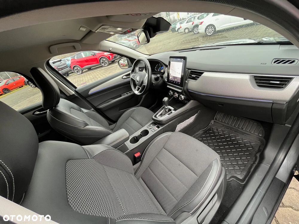 Renault Arkana 1.6 E-TECH Intens MMT - 12