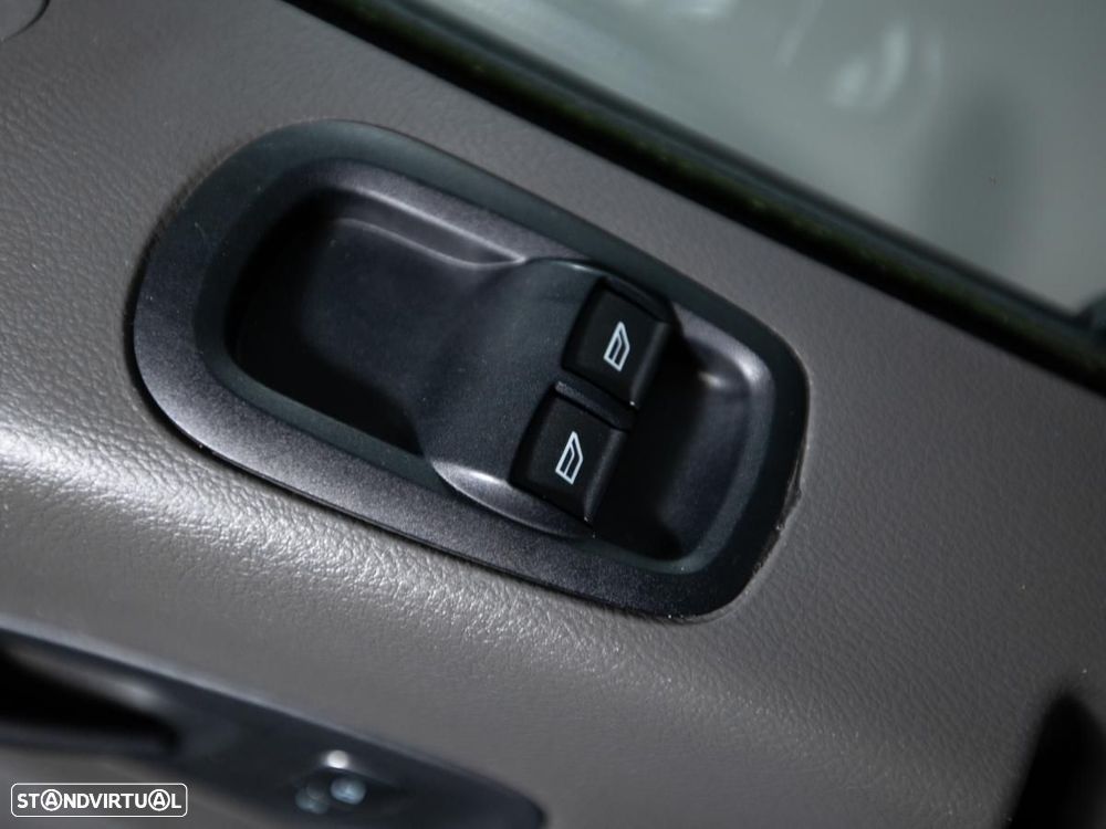 Ford Transit 350 L3 7 Lugares c/iva - 12