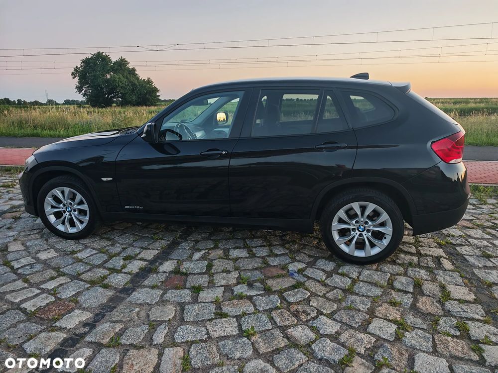 BMW X1 sDrive18d xLine - 1