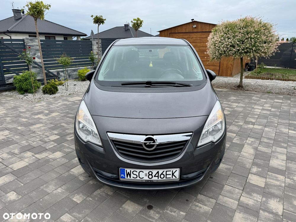 Opel Meriva - 10