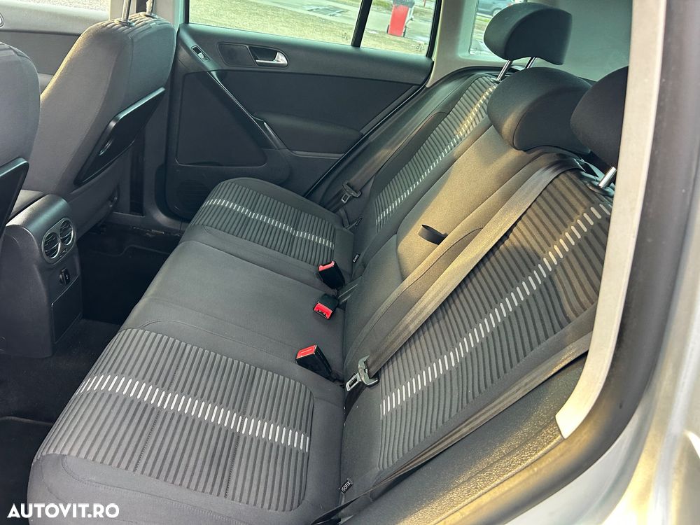 Volkswagen Tiguan - 13