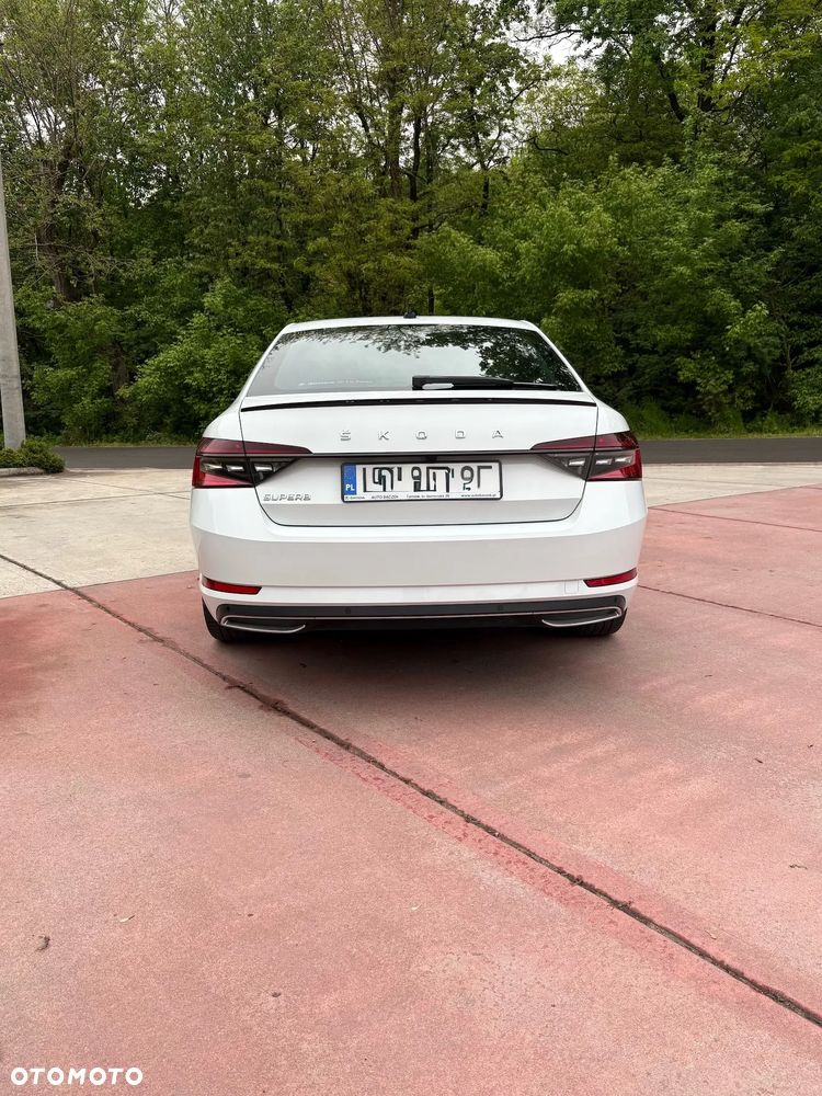 Skoda Superb 1.5 TSI Sportline DSG - 5