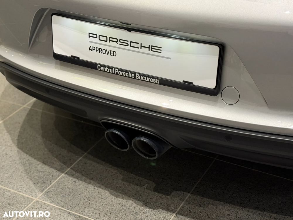 Porsche Boxster 718 PDK - 8