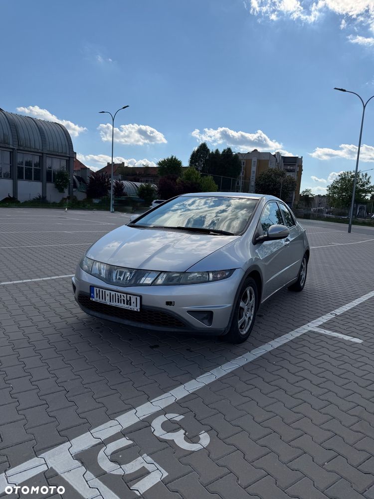Honda Civic 1.4i-DSi - 2
