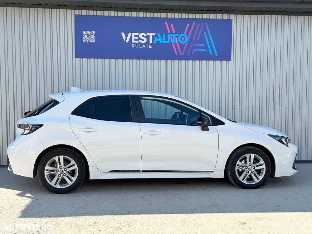 Toyota Corolla 1.8 HSD TS Exclusive - 23