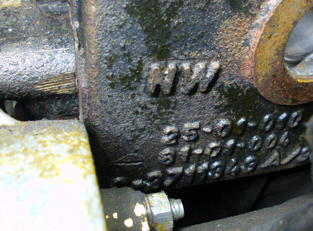 Silnik Perkins 4 cylindry Koparka 4.236  25-01-010 - 2