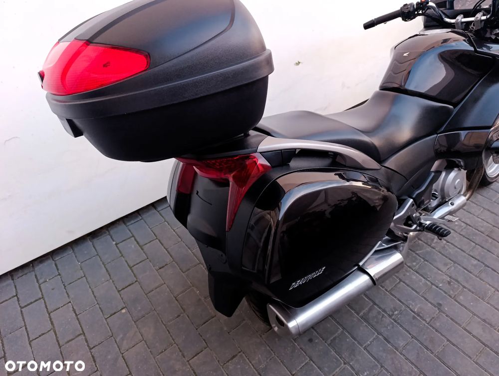 Honda NTV - 27